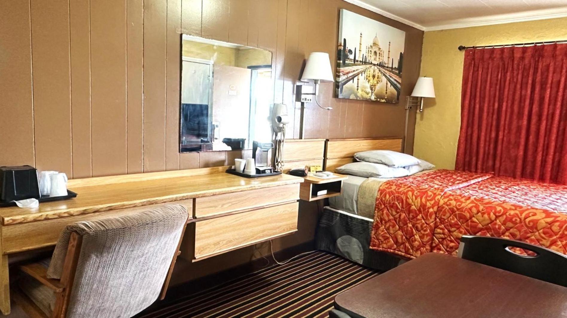 Relax Inn Vinita Екстериор снимка