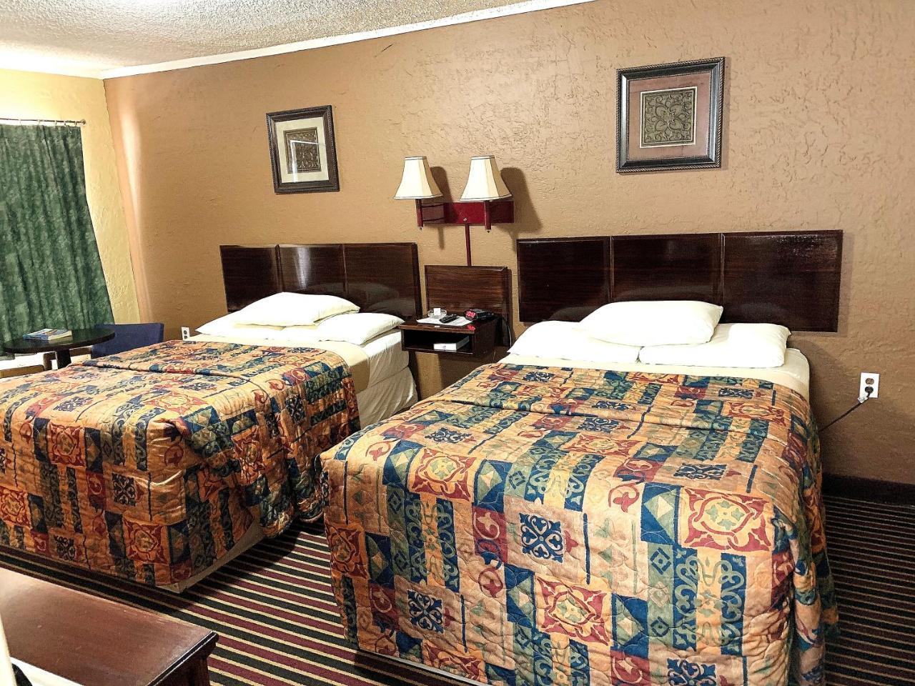 Relax Inn Vinita Екстериор снимка