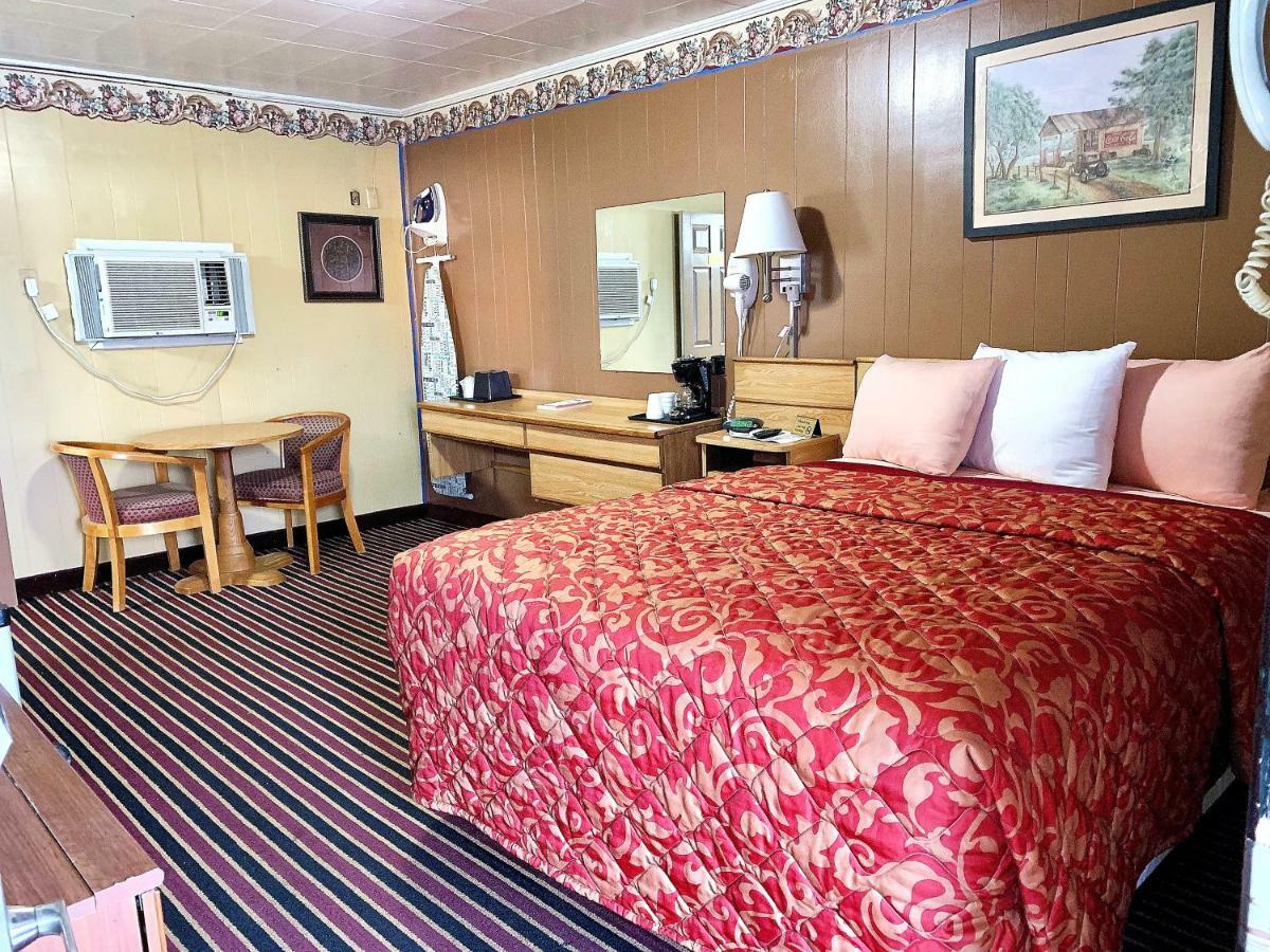Relax Inn Vinita Екстериор снимка